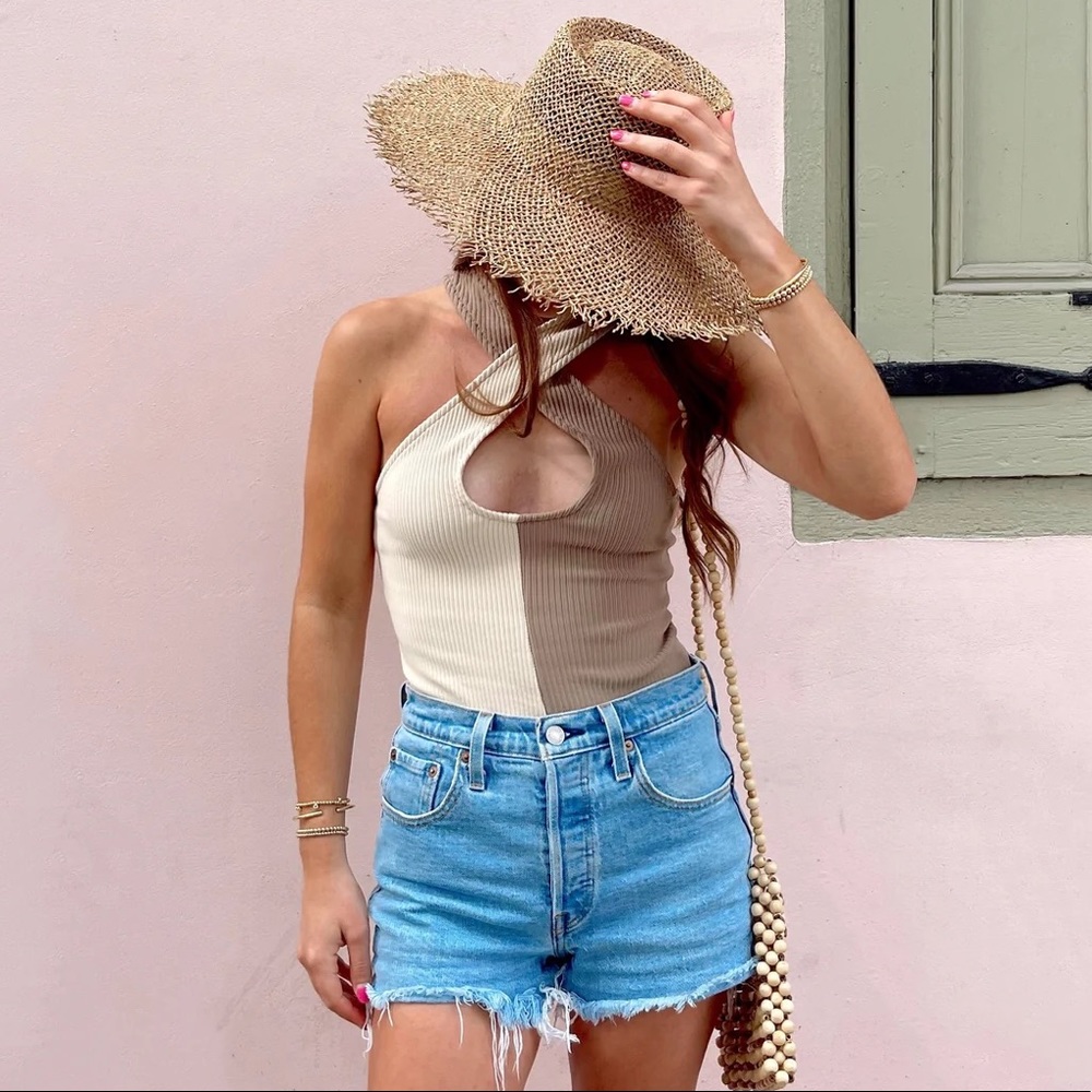 LE LIS crisscross 2 toned neutral bodysuit